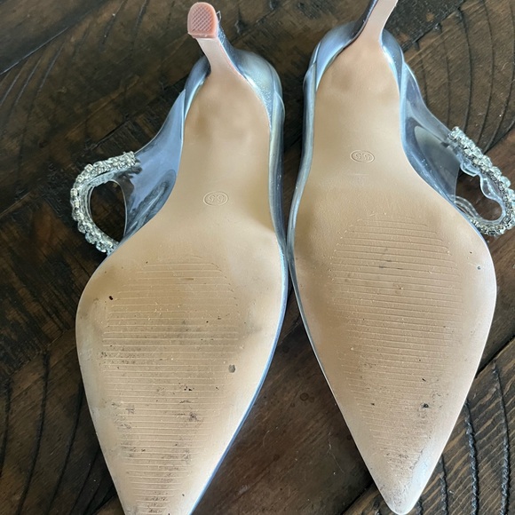 4 inch high- bridal heels - Picture 4 of 5